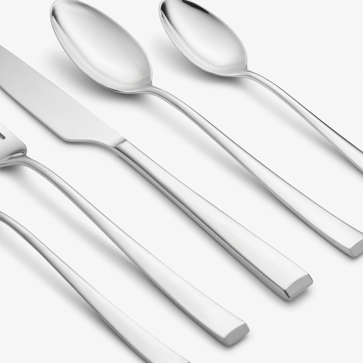 Marlise Mirror 20 Piece Flatware Set