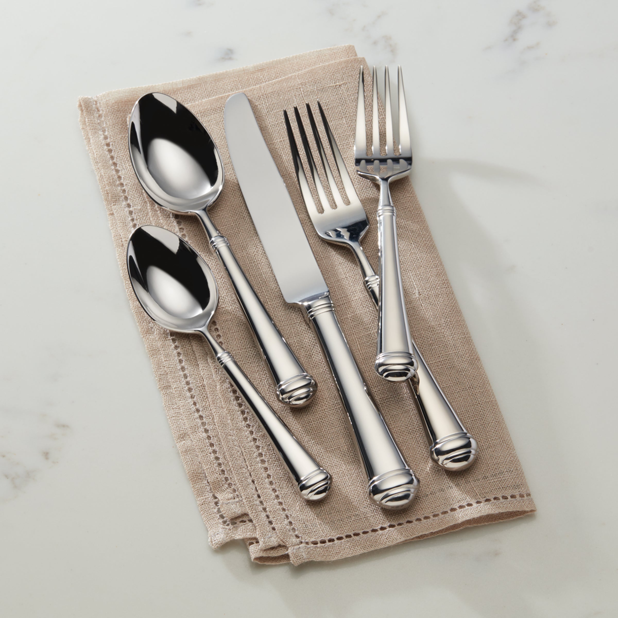 Allora 5 Piece Place Setting