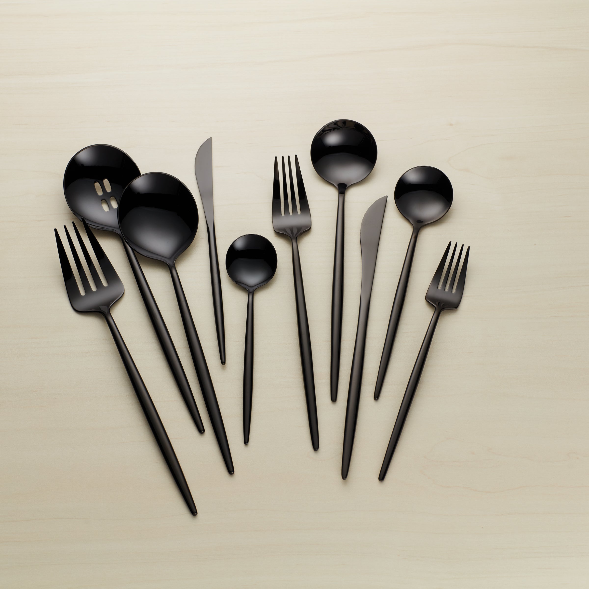 Zephyr Black Mirror 45 Piece Flatware Set