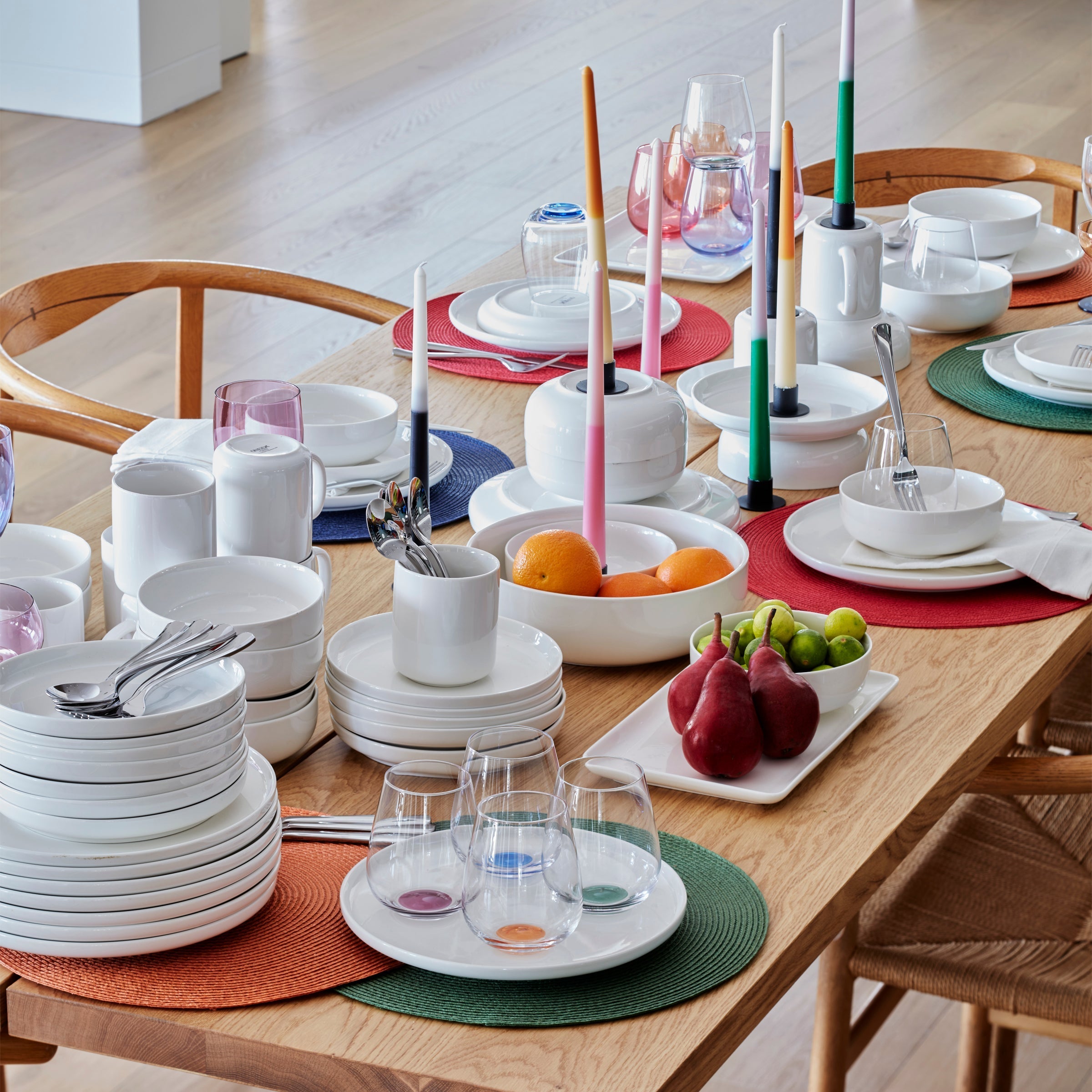 24 Seven White 12-Piece Dinnerware Set