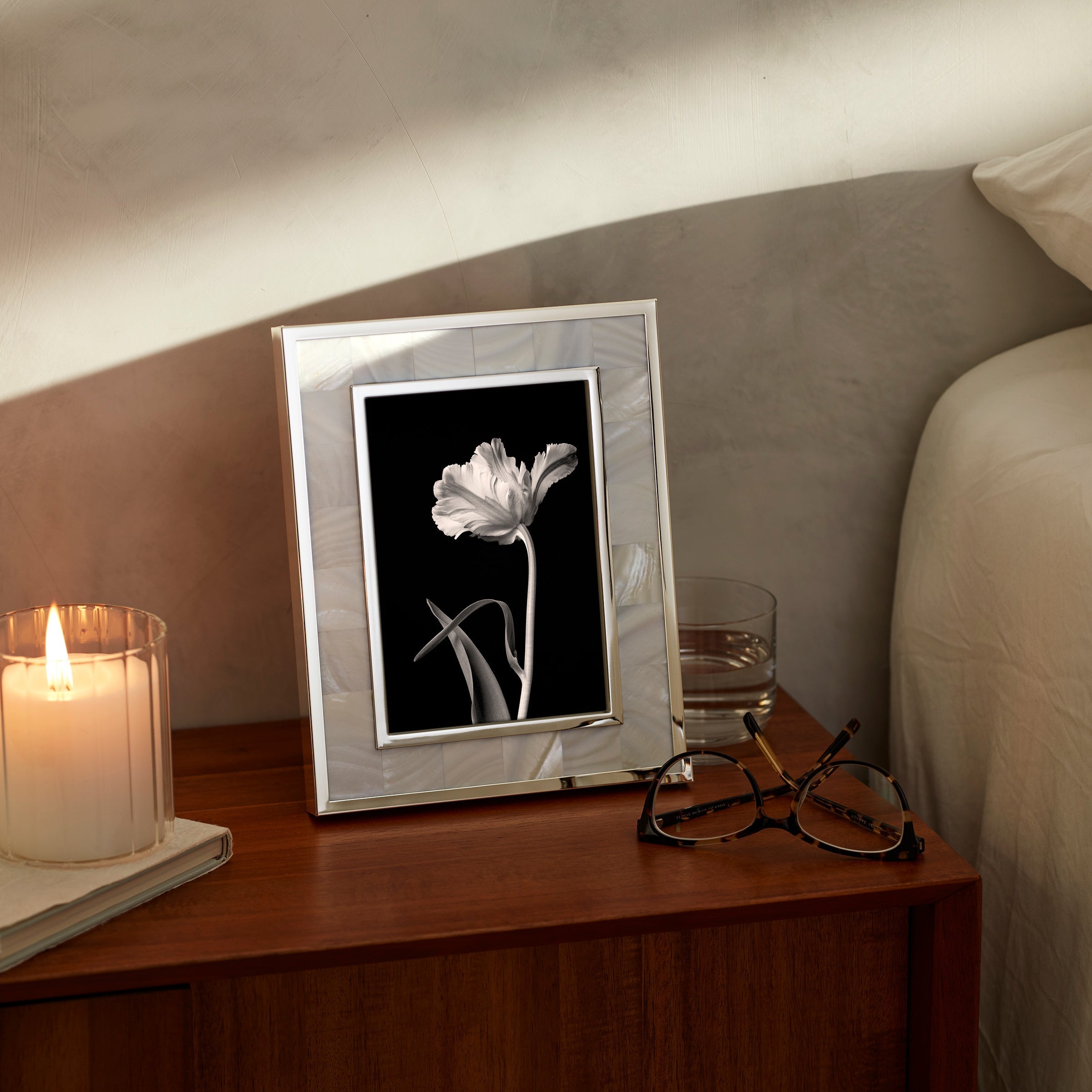 "Mother Of Pearl 5"" x 7"" Photo Frame"