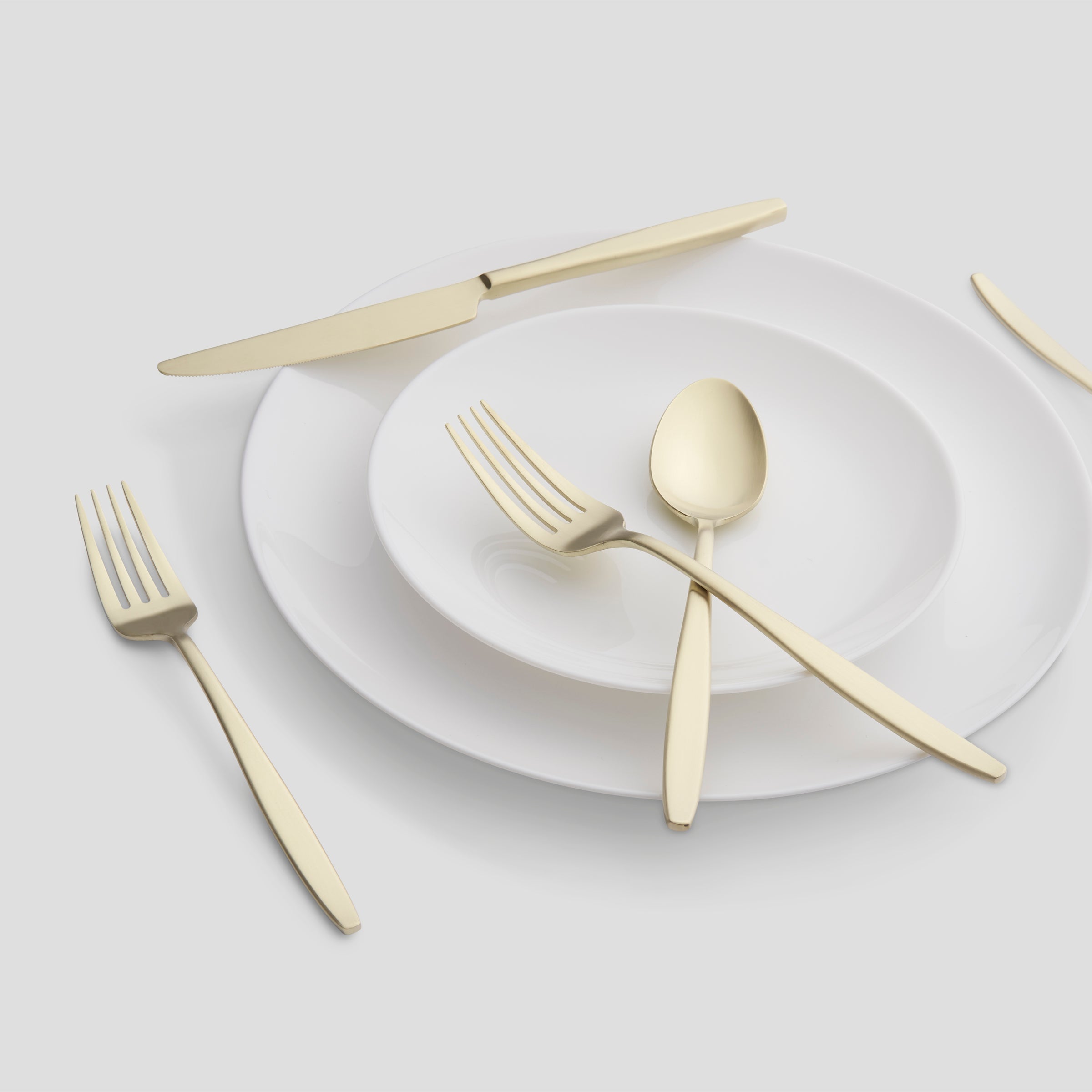 Nylah Champagne Satin 20 Piece Flatware Set